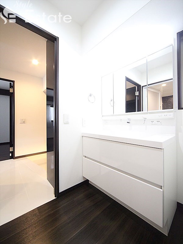 洗面設備　独立洗面台