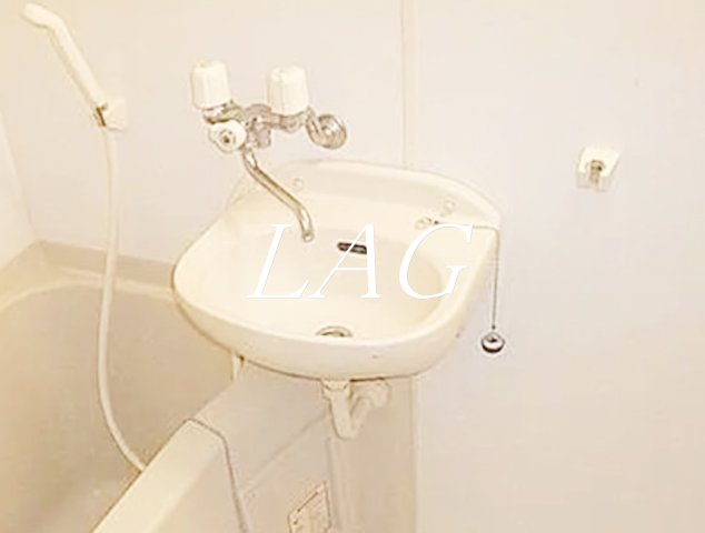 洗面設備　洗面台です。