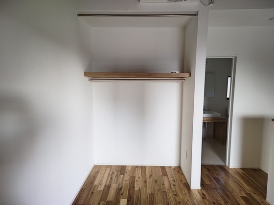 収納　※別部屋の写真です