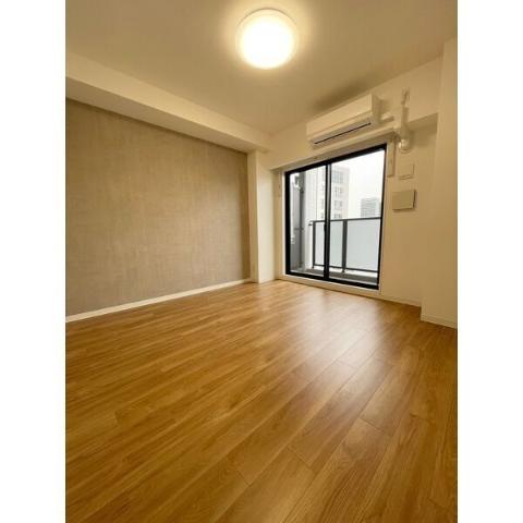 居室・リビング　室内