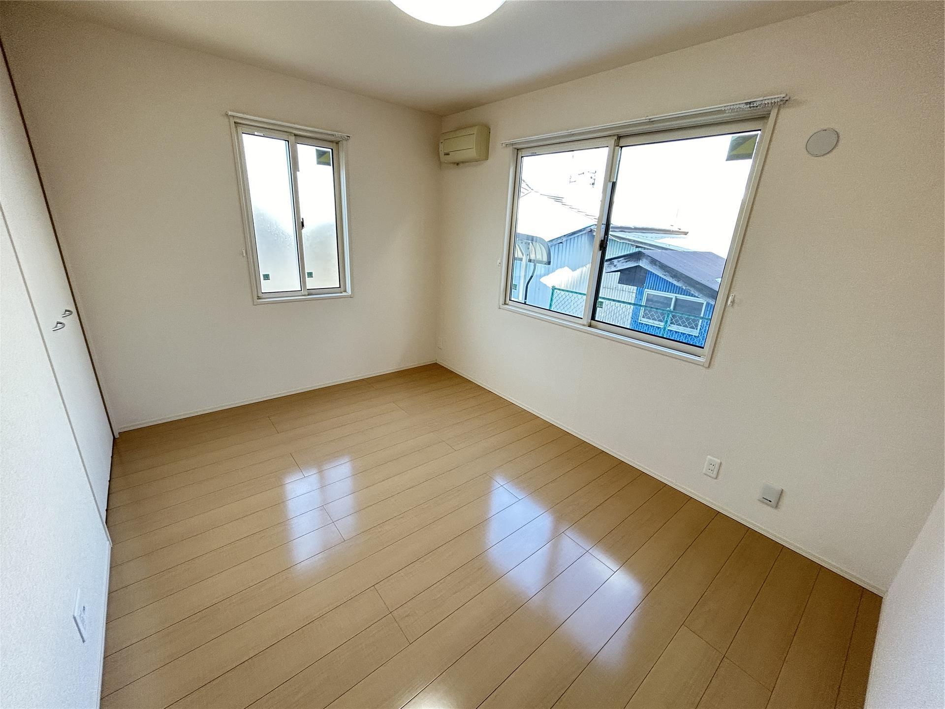 居室・リビング　洋室（同タイプ）