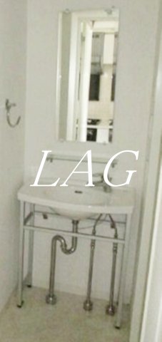 洗面設備　洗面台です。