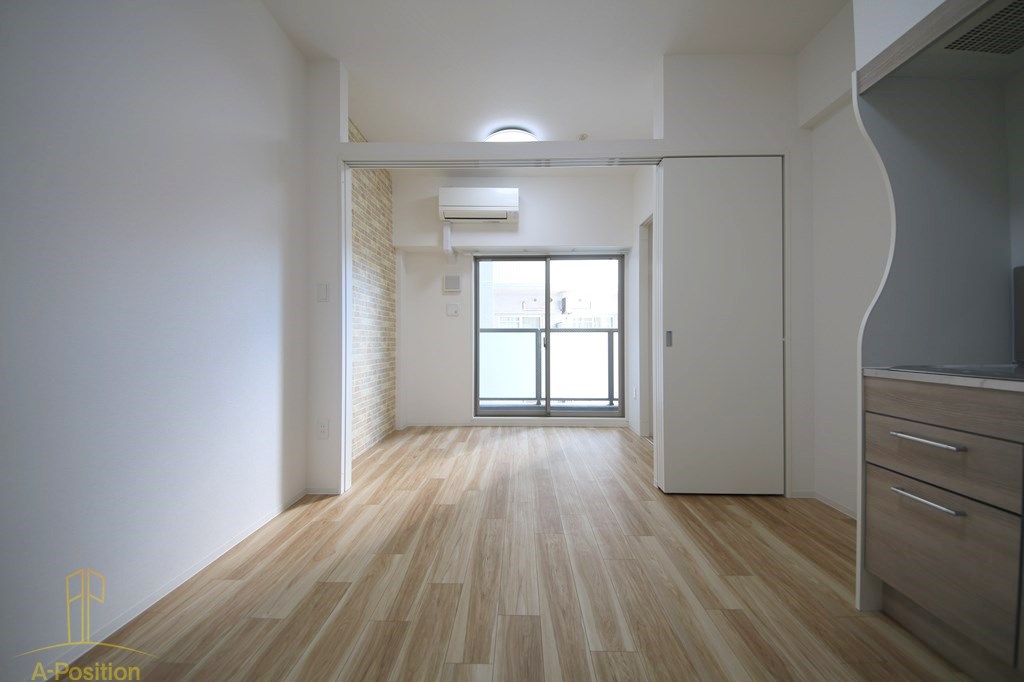 居室・リビング　アドバンス難波ラシュレ