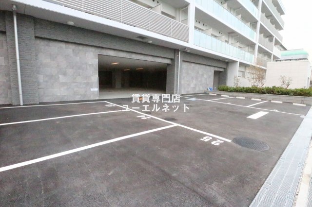 駐車場　敷地内駐車場あり◎