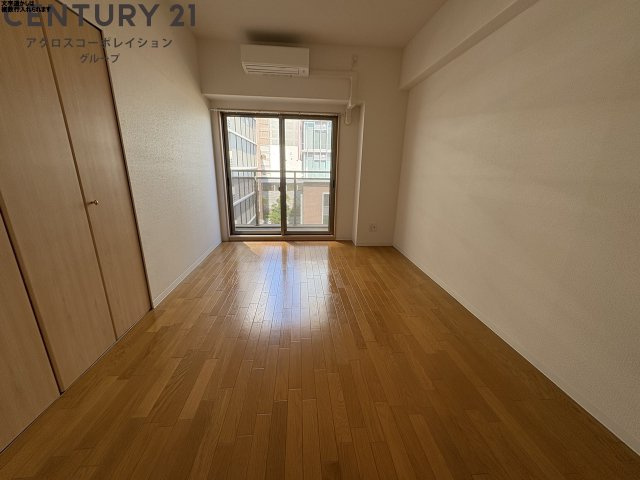 居室・リビング　エアコン付き7帖の洋室です♪