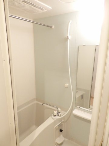 バス・シャワールーム　日々の暮らしに欠かせないお風呂です