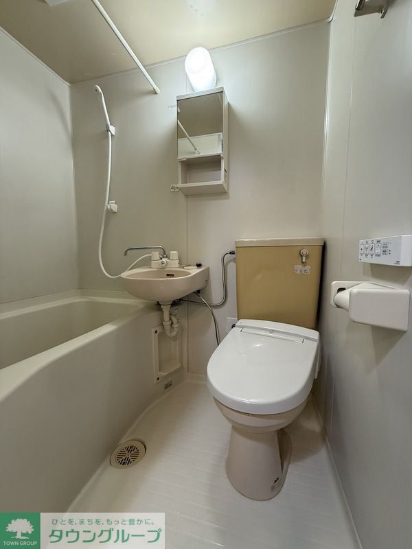 バス・シャワールーム