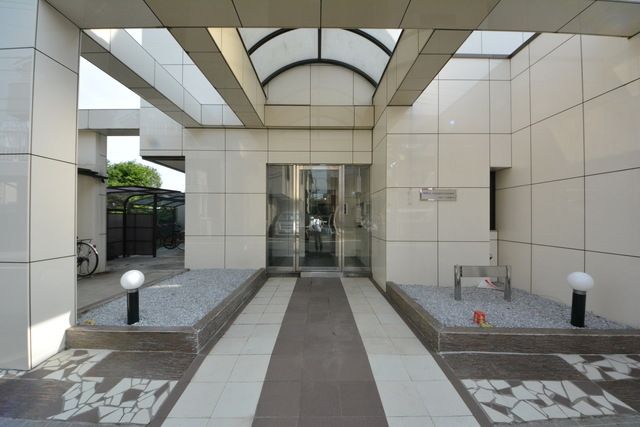 エントランス　外観