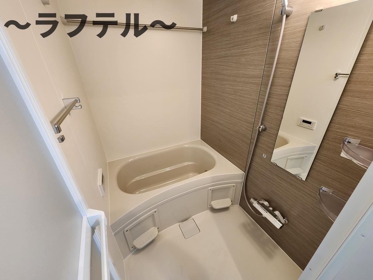 バス・シャワールーム　別部屋イメージ写真