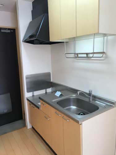 キッチン　※同タイプ別部屋の写真となります。