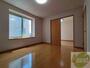 居室・リビング　広くてキレイなお部屋が広がっていて、充実した生活が送れそう。