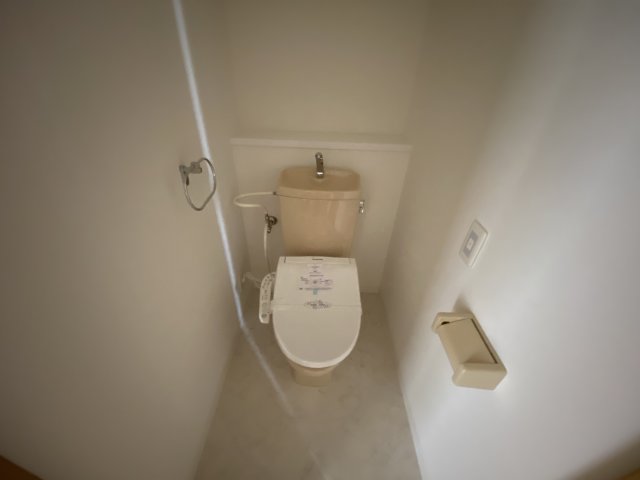 トイレ　バストイレセパレートタイプでオススメ♪