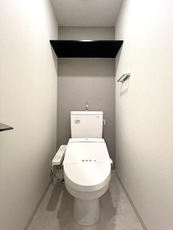 トイレ　シャワートイレです