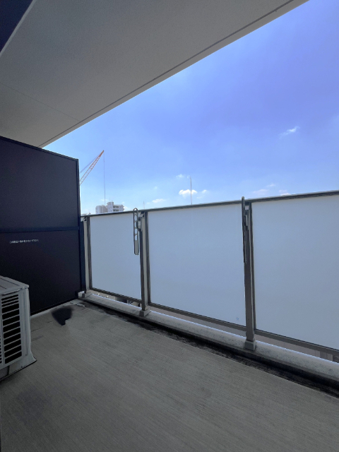 バルコニー　最上階