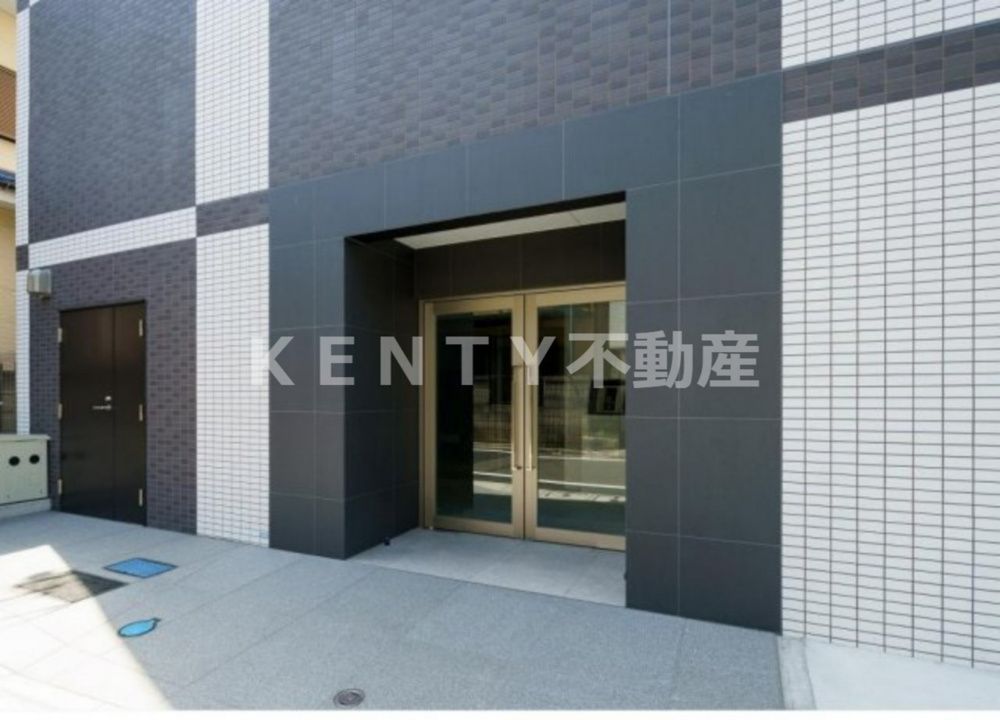 エントランス　建物の内部です