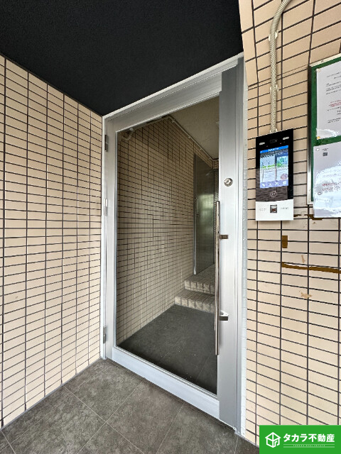エントランス　オートロック