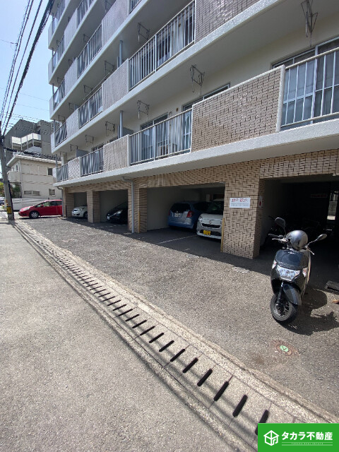 その他共有部分　敷地内駐車場