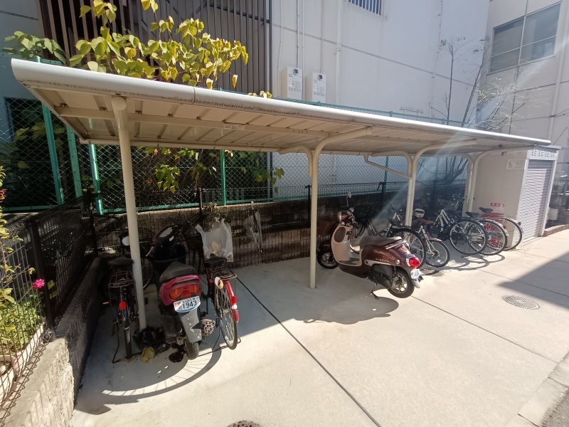 その他　自転車置き場です。