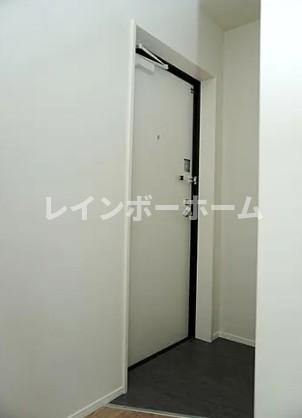 玄関　※別部屋参照写真となります。