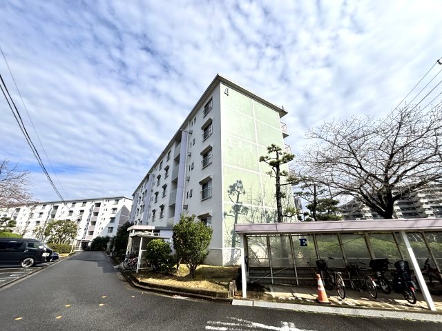 建物外観　鉄筋コンクリート造の構造★