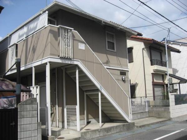 建物外観　最寄駅から徒歩6分の物件です！