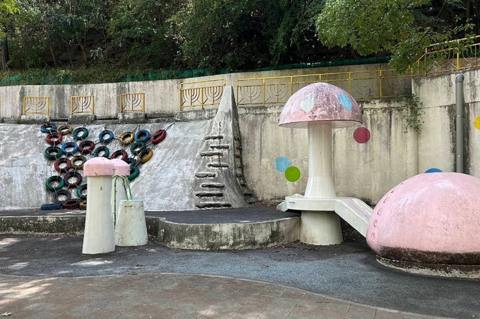 公園　諏訪山公園（公園）まで180m