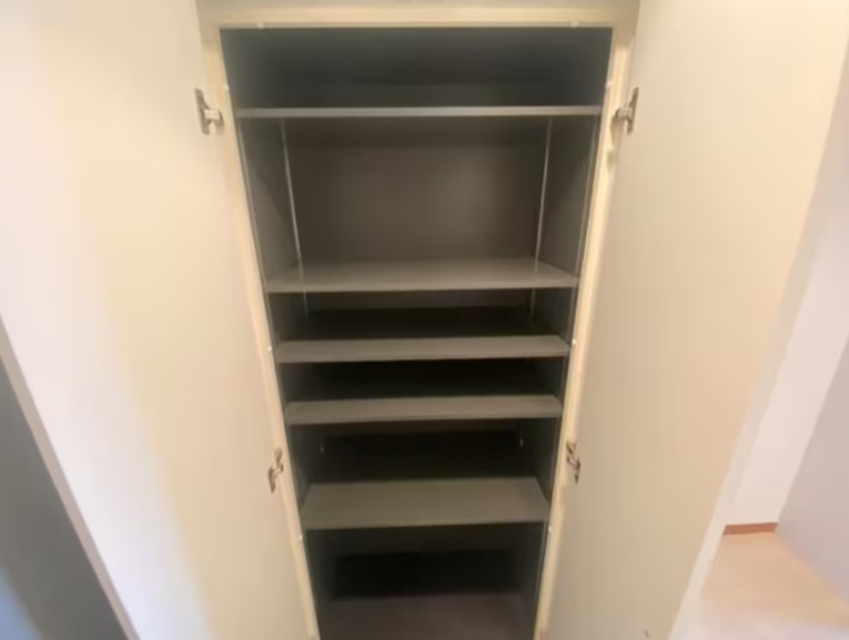 玄関　内装は同建物のイメージです。
