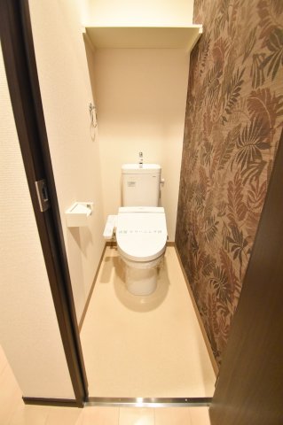 トイレ　清潔感があるトイレです。入るとホッとする、そんな空間。