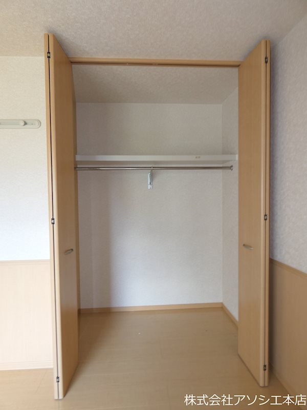 収納　クローゼット