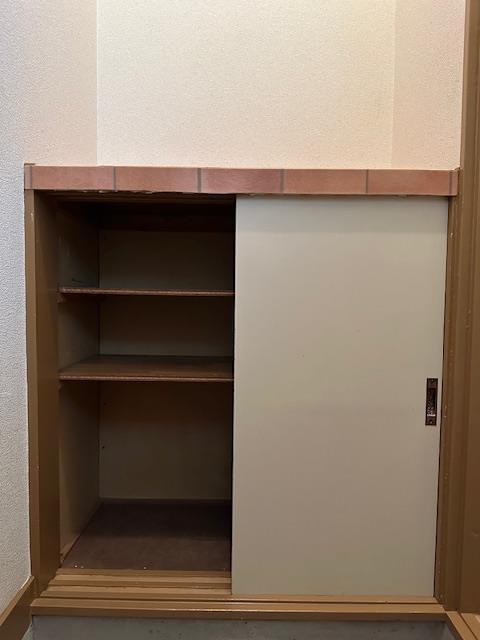 玄関　シューズボックス付き