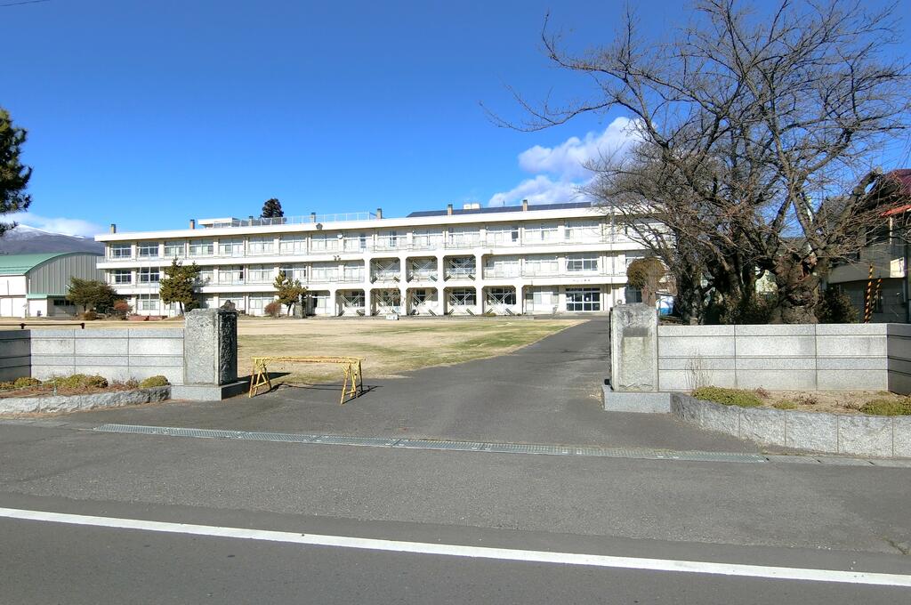 小学校　大玉村立大山小学校（小学校）まで1783m