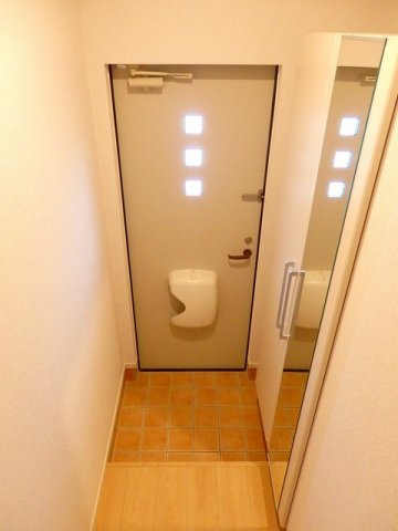 玄関　きれいな玄関です
