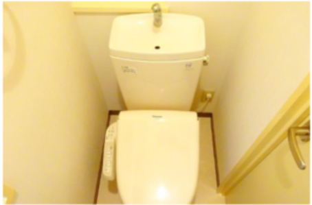 トイレ　コンパクトで使いやすいトイレです