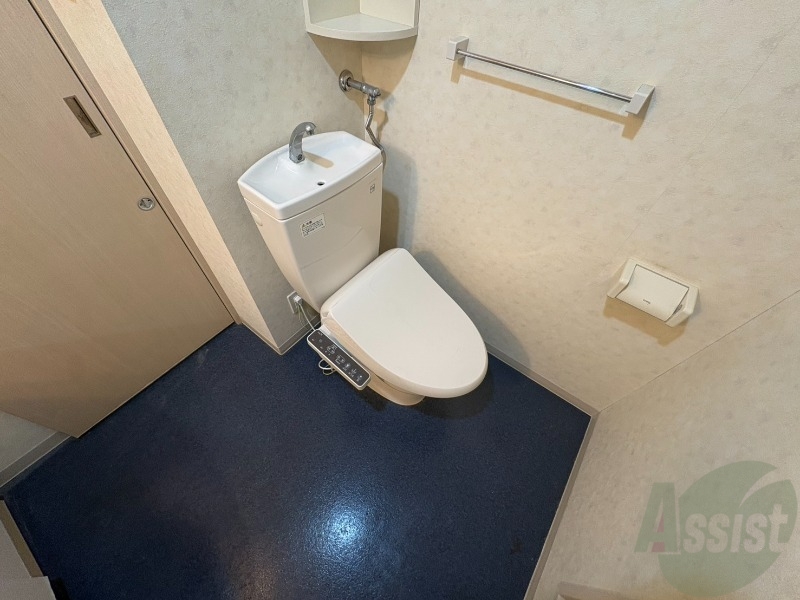 トイレ　こちらはトイレです。清潔感があり、安心して使用できます。