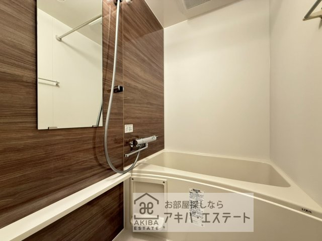 バス・シャワールーム　同一仕様写真