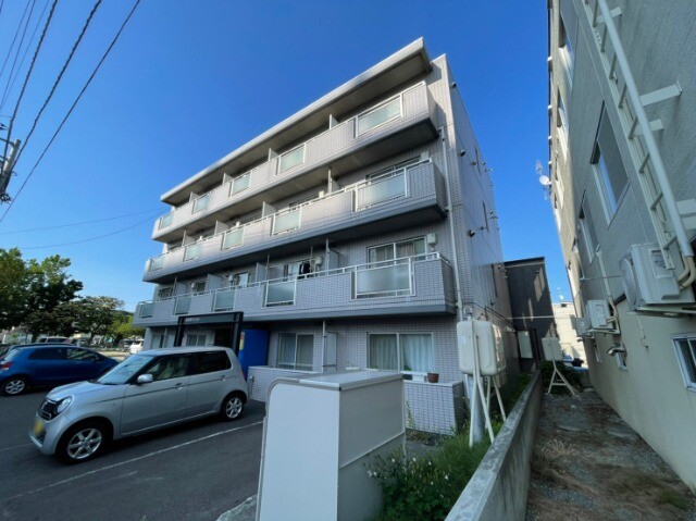 建物外観　札幌市北区北２６条西「北２６条マンション」