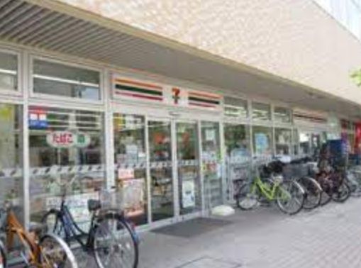 コンビニ　セブンイレブン三河島駅前店（コンビニ）まで206m