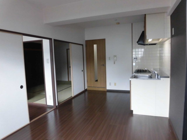 居室・リビング　広々としたお部屋です