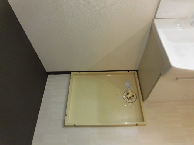 その他設備　部屋の中に洗濯機を設置できます