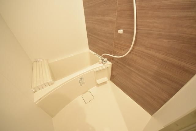 バス・シャワールーム　オシャレなバスタイムを