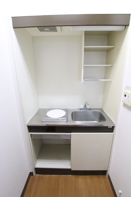 キッチン　ＩＨコンロのためお掃除が楽ちんですね！
