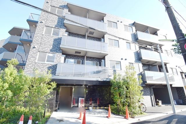 建物外観　タウンハウジング仙川店まで♪
