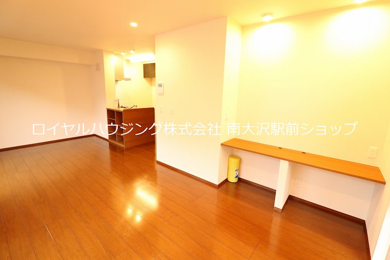 その他　☆別角度から見たリビング1☆※参考写真