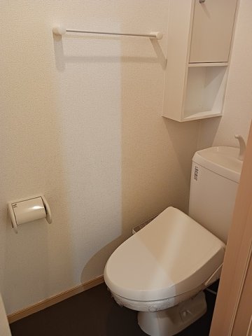 トイレ　シンプルで使いやすいトイレです