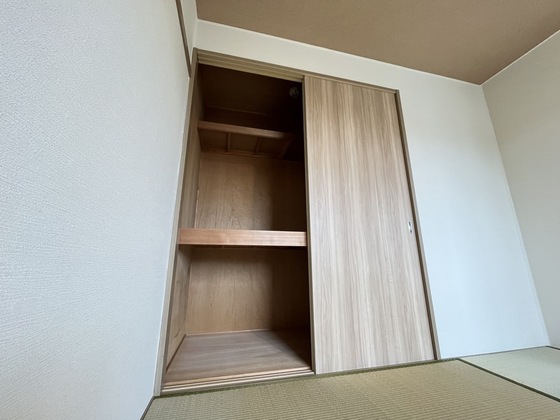 収納　※別部屋の写真です