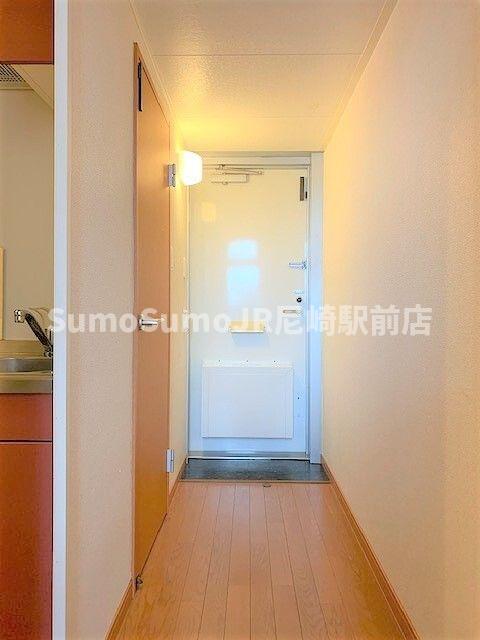レオパレスみやびの玄関写真