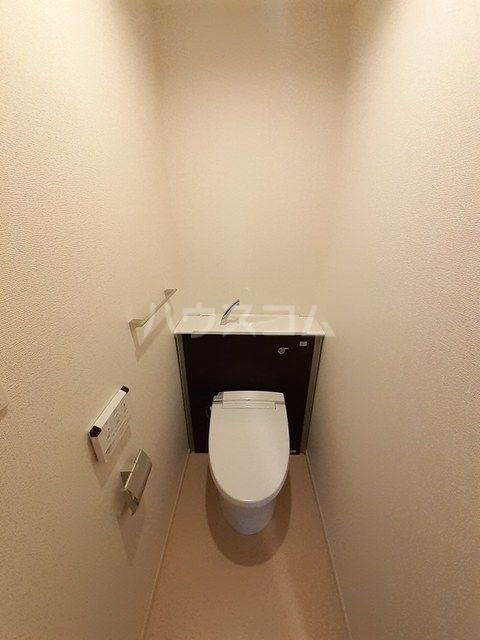 アドラストのトイレ写真