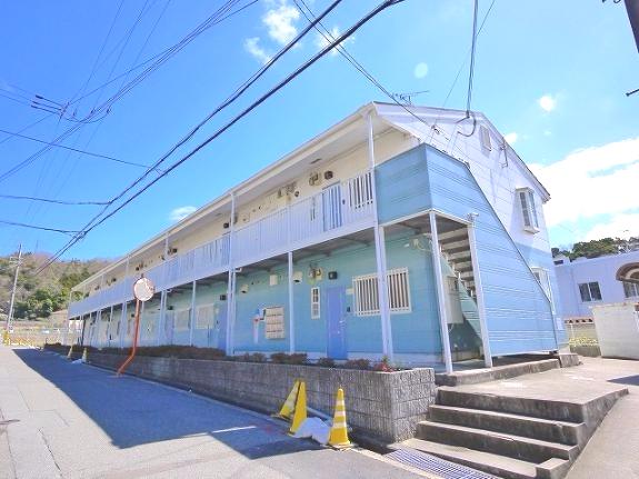 建物外観　落ち着いた雰囲気の外観です