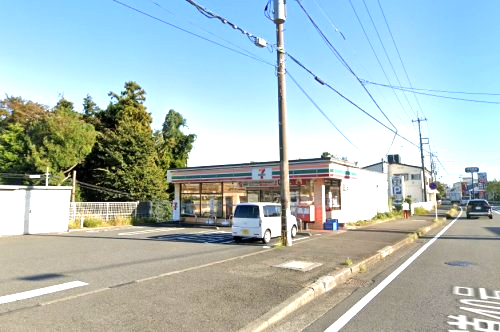 コンビニ　セブンイレブン 綾瀬大上8丁目店（コンビニ）まで535m