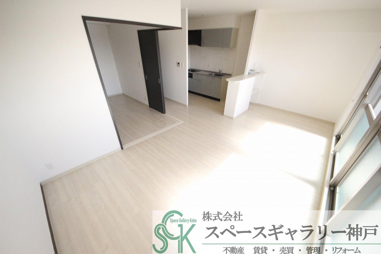パレスマイセンの居間写真